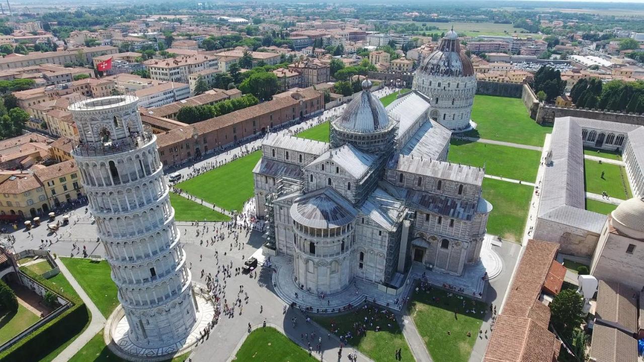 1Km Dalla Torre Appart. Con Balcone E Posto Auto Pisa Exterior photo